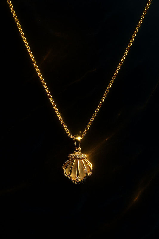Seashell Gleam Necklace